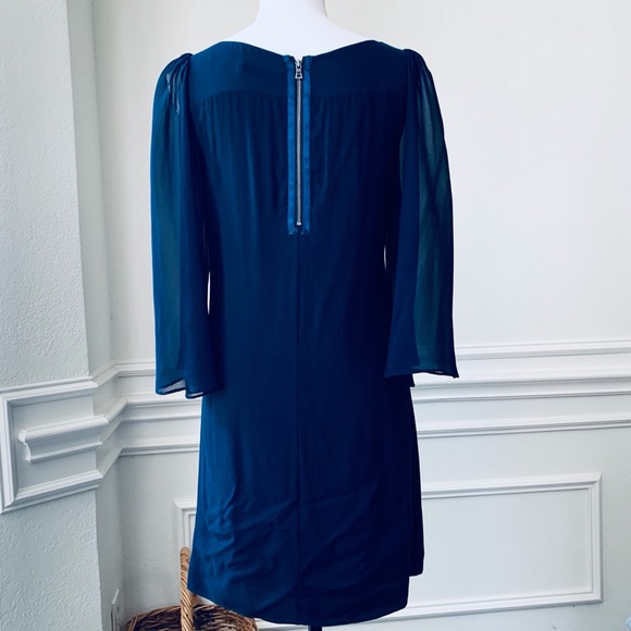 ALICE + OLIVIA ELEONORA TRUMPET SLEEVE DRESS - Picture 3 of 15